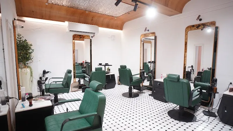 SOIRÉE | The Best Unisex Salon in Jaipur