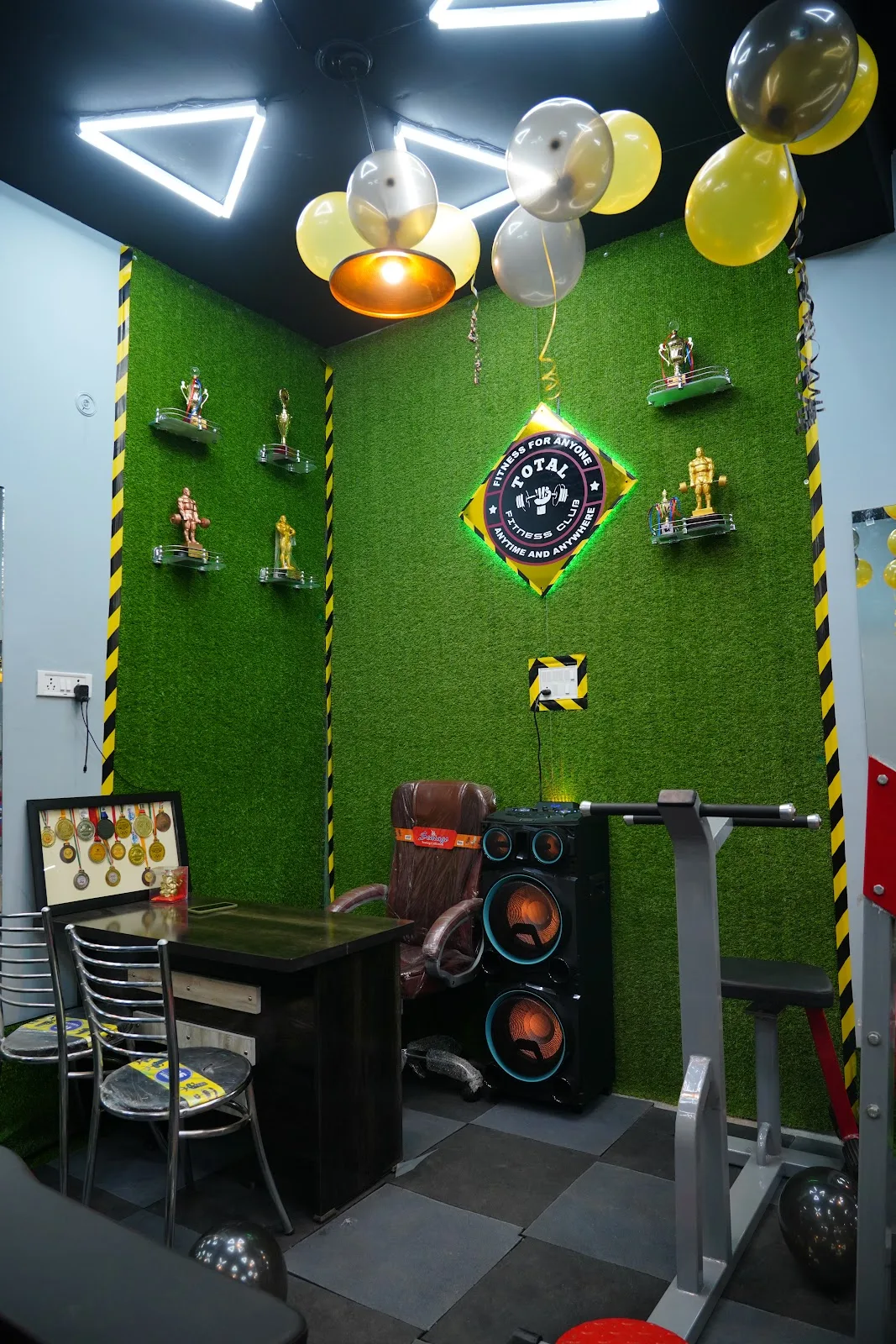 TOTAL fitness club