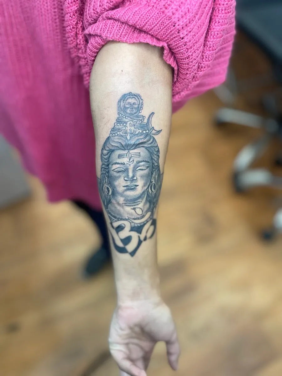 Id,ink Tattooz - Body Piercing and Tattoo Shop | Near Gandhi Nager, Ghaziabad