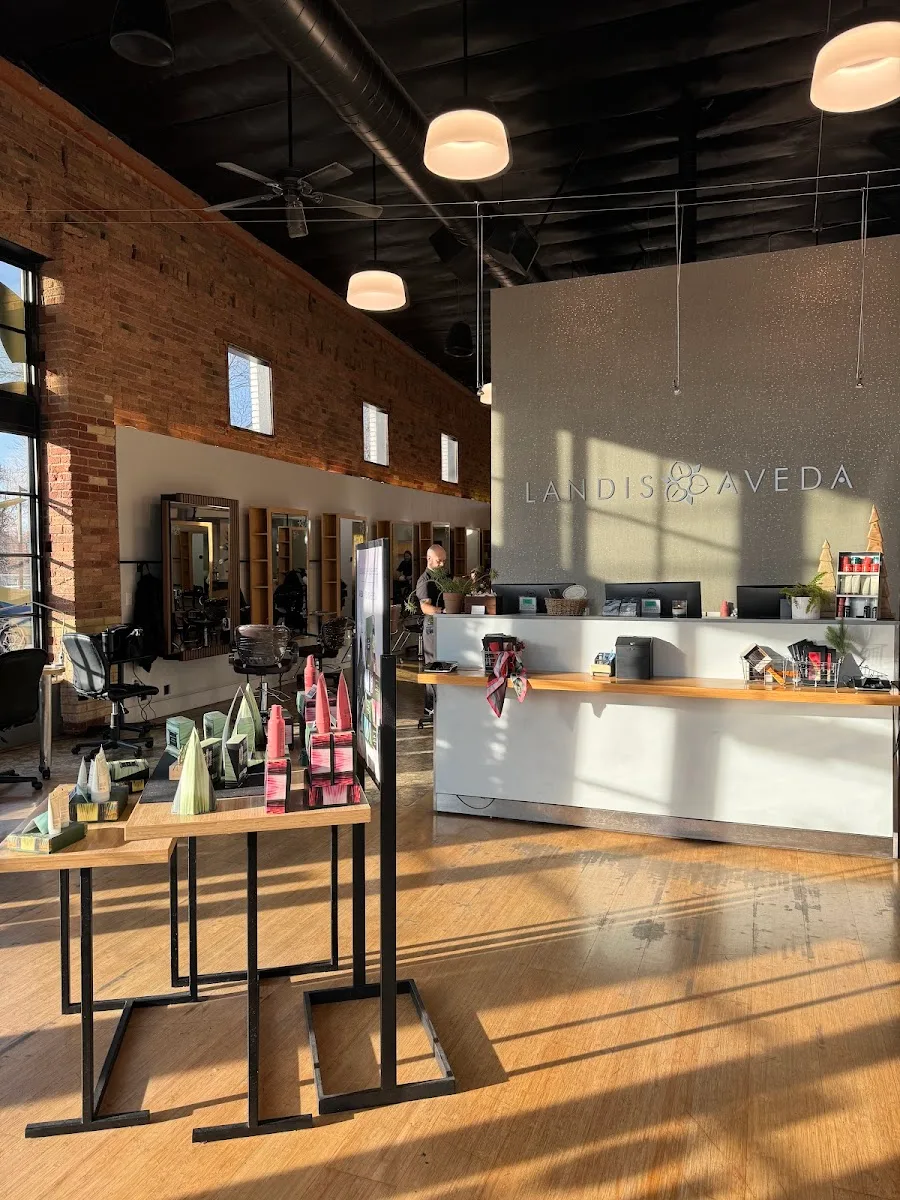 Landis Lifestyle Salon