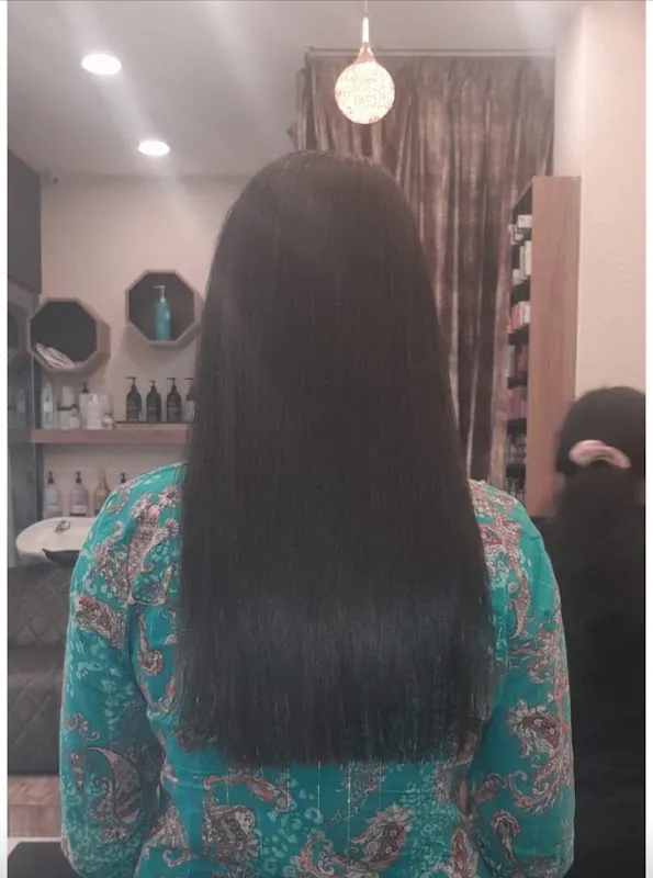 Solastaa Salon MSR - Bangalore