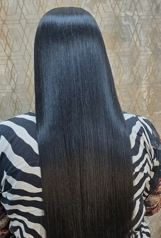 Dyson Hair Studio - Unisex Salon