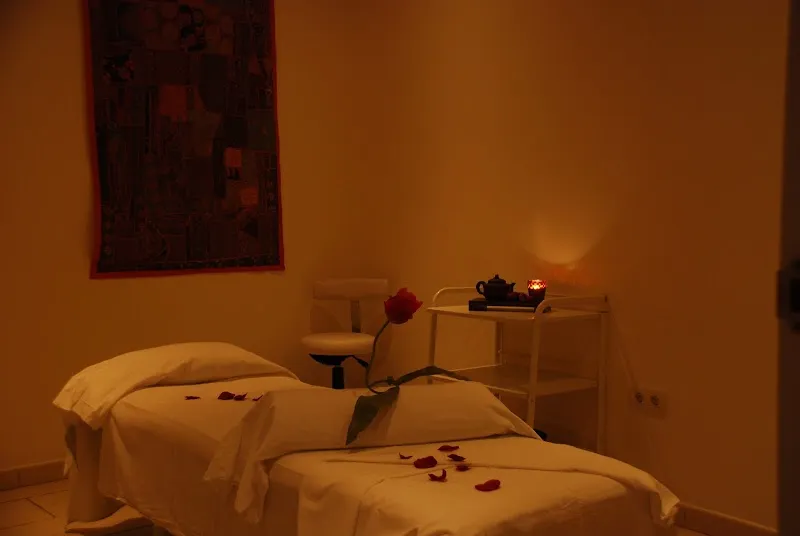 Feel Good Massage Parlour