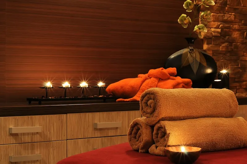 Feel Good Massage Parlour