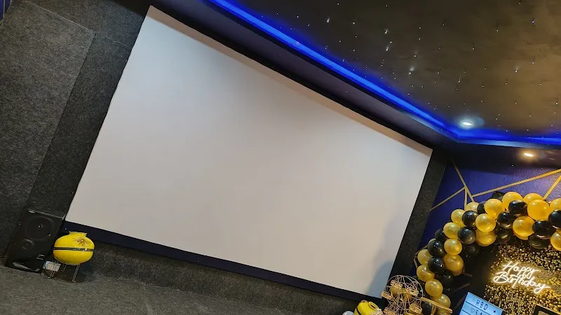 SPARKLING MOMENTS MINI THEATRE