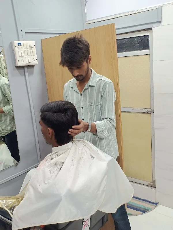 VERTO The Unisex Salon (Hair and Skin)