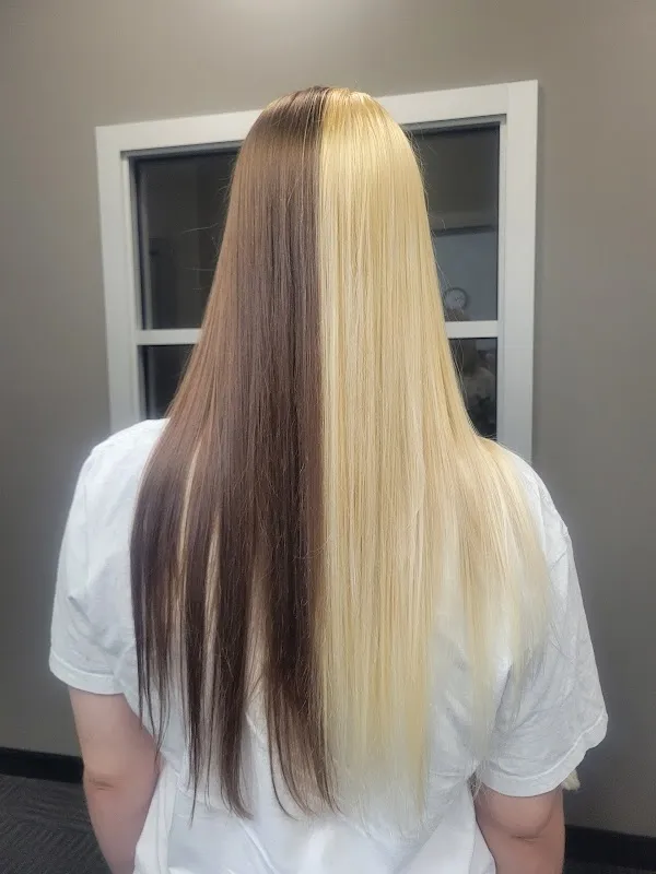 Sarah's Hair Salon 세라스 헤어 살롱 캐리