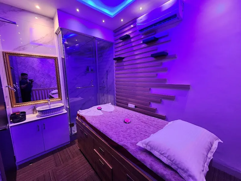 spaaholic wellness