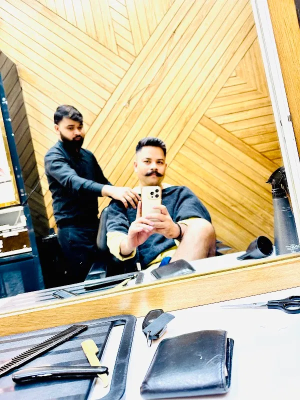 Looks Salon Palassio