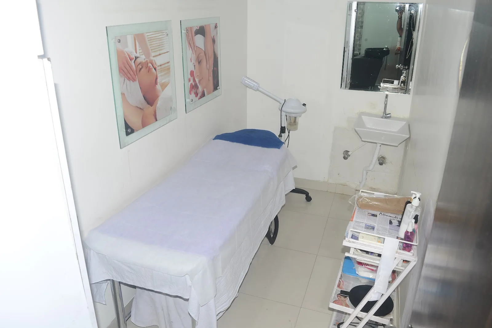 Rebounds Hair & Beauty Family Salon