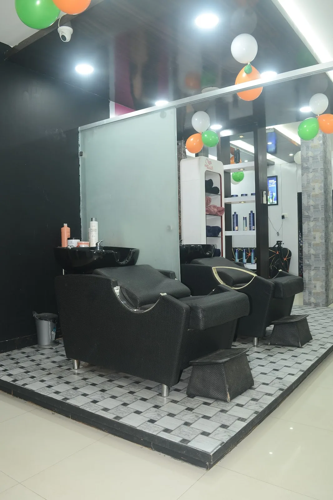 Rebounds Hair & Beauty Family Salon