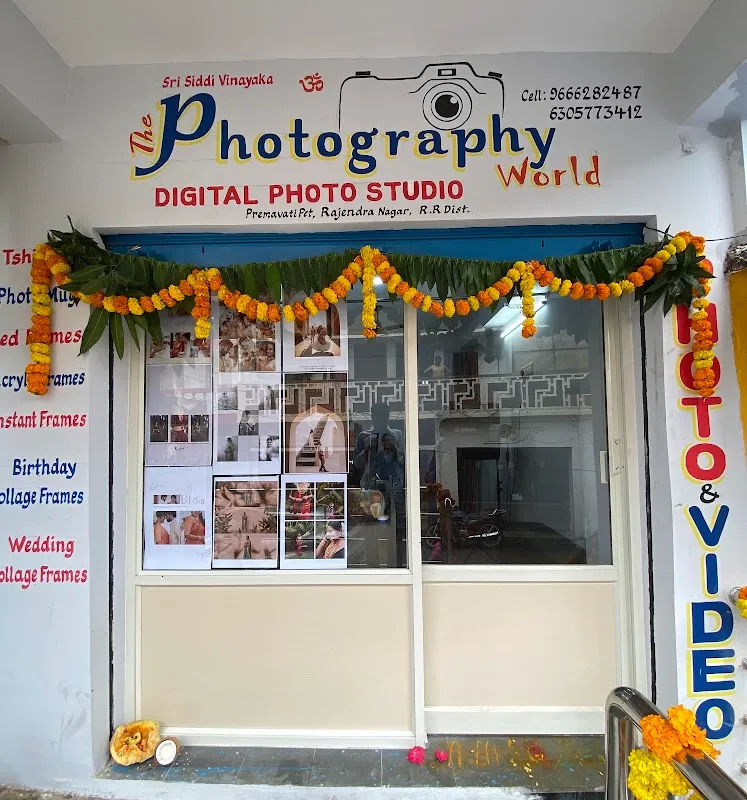 Sri siddi vinayaka photo studio