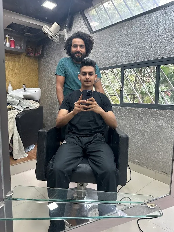 Fringes Unisex Salon