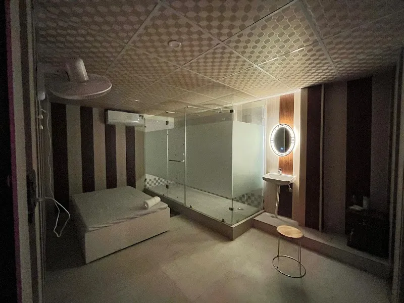 Modern Spa - Spa in Uttam Nagar