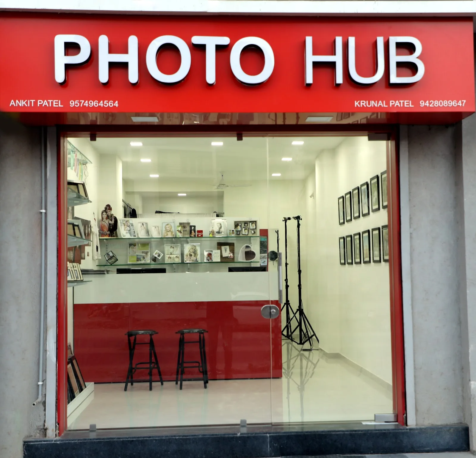 PHOTO HUB