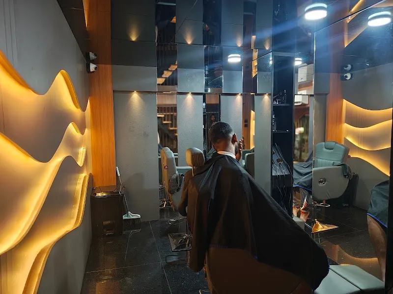 Anil's Hair Studio & Academy