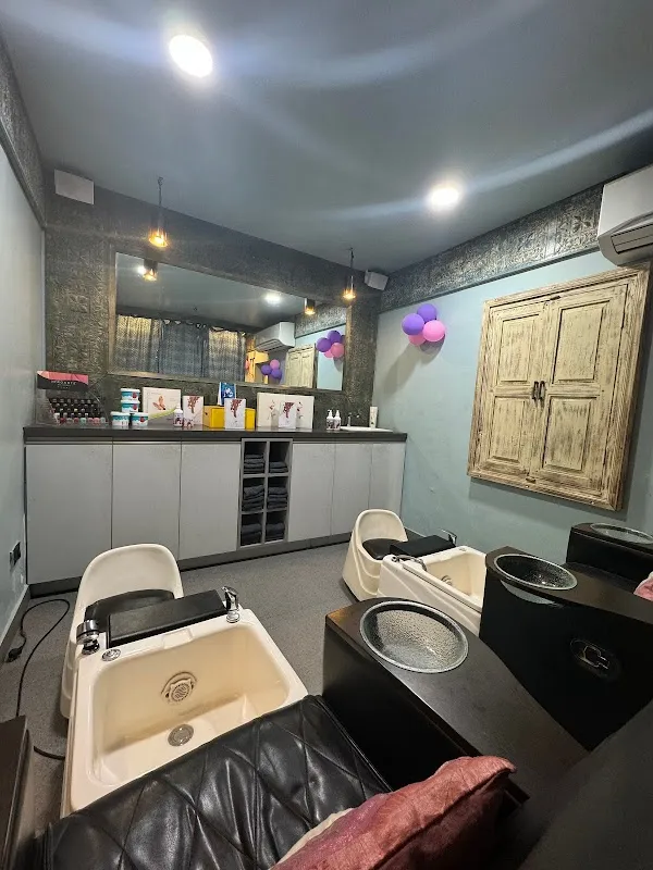 Yantra Salon - Exclusively for Women