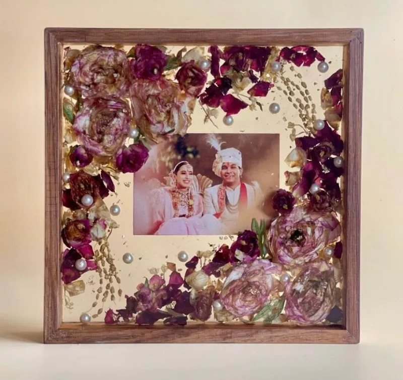 Resin art and craft_Bestowal