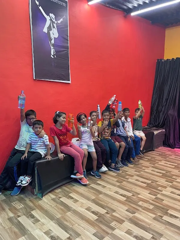 Ali Dance Institute