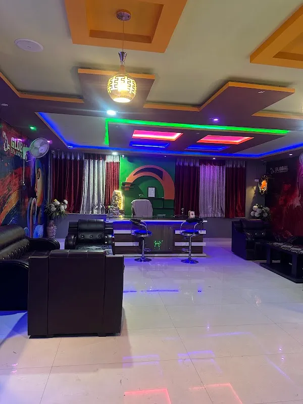 𝗚𝗟𝗢𝗕𝗔𝗟 𝗦𝗣𝗔 & 𝗦𝗔𝗟𝗢𝗡 𝗣𝘃𝘁. 𝗟𝘁𝗱. - Best Spa in Jhansi/Massage Centre/Body Spa in Jhansi