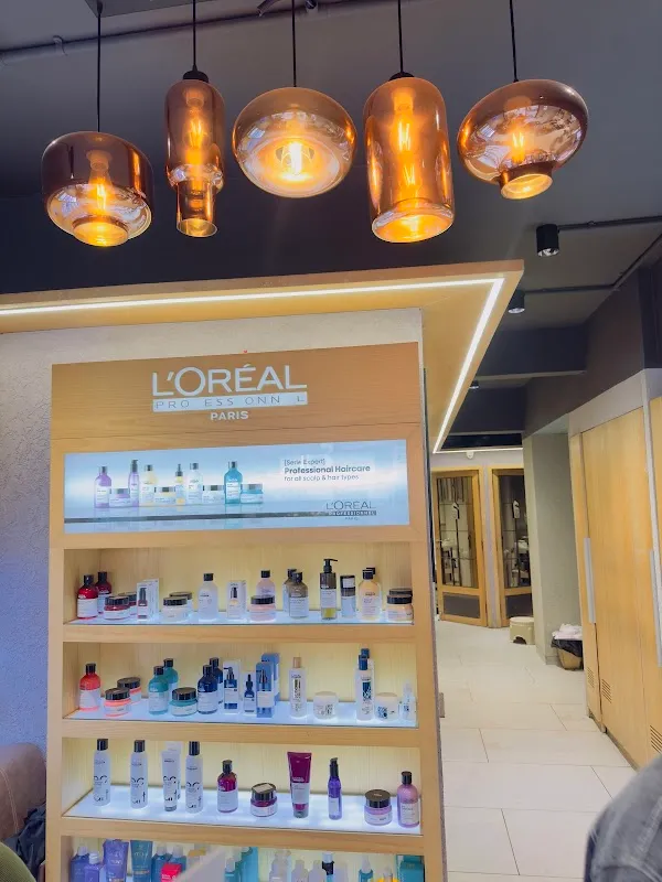 Enrich Salon Goregaon W Kumud Nagar