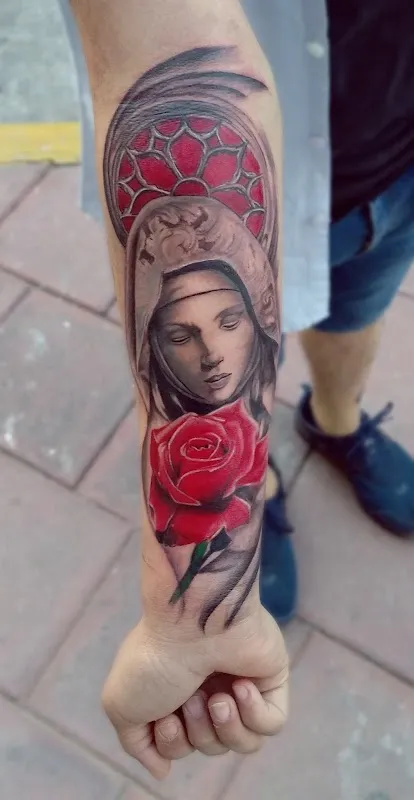 INk Heart Tattoo Studio