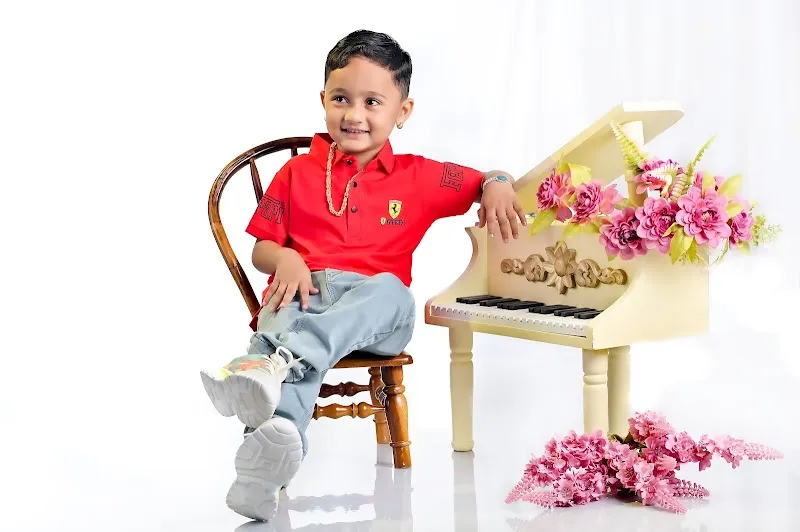 Gaytri Id & Digital Photo Studio