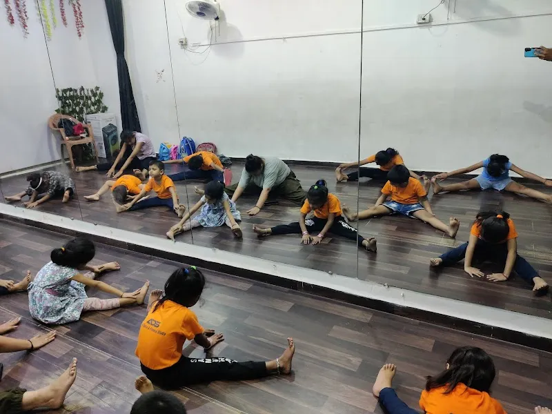 AMAN DANCE AND FITNESS STUDIO | DANCE ACADEMY IN ULWE | FITNESS | ZUMBA | YOGA ACADEMY IN ULWE NAVI MUMBAI