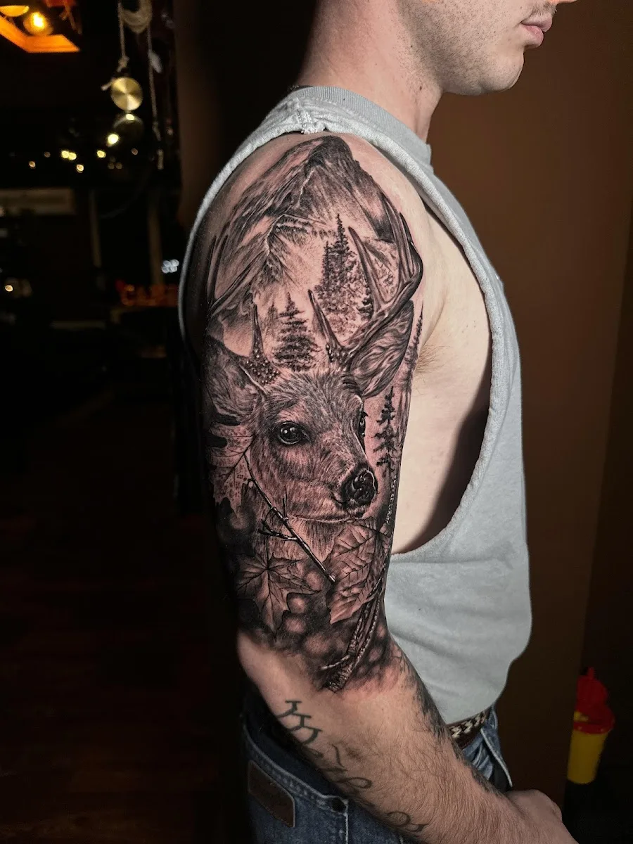 Candy Tattoo & Body Piercing Studio Constanta