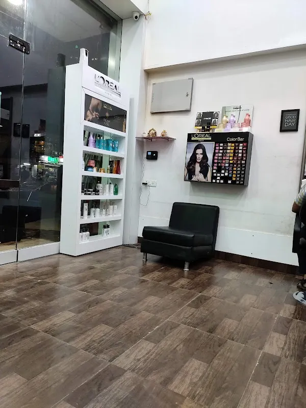 X Beauty hub (Salon)