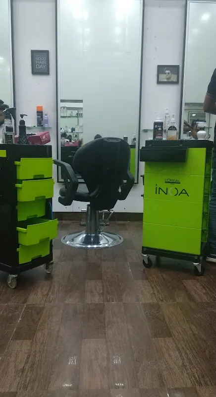 X Beauty hub (Salon)
