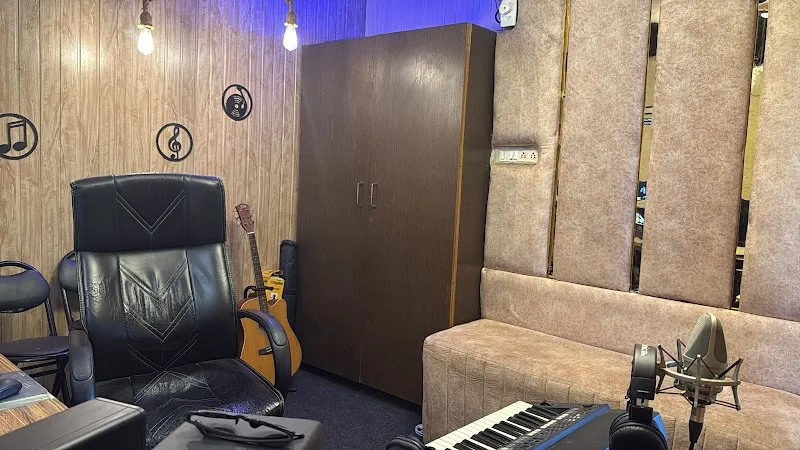 Bollywood Music Studio - Film Production House, Music Recording Studio In Nagpur, Acting & Modeling