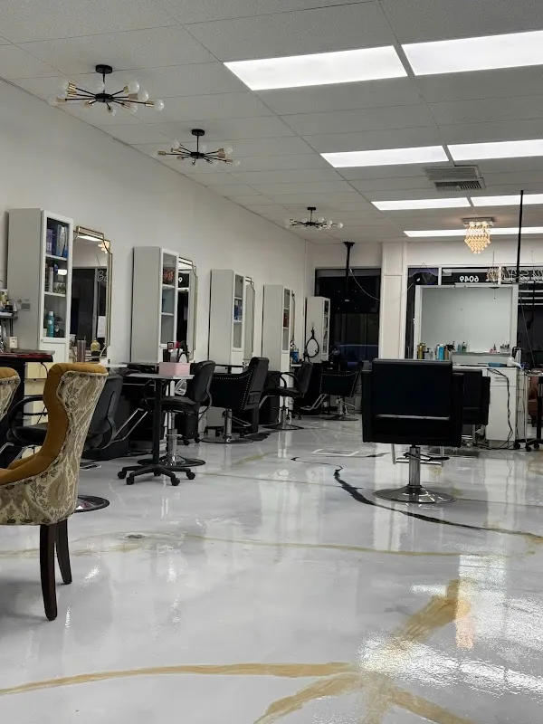 Hair Salon 22