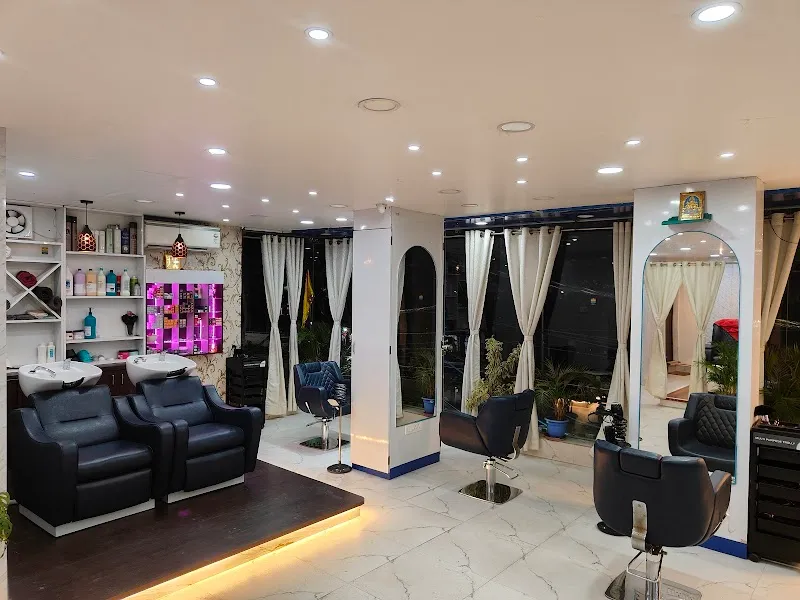 Ultimate Family Salon - Best Unisex Salon in Bhubaneswar