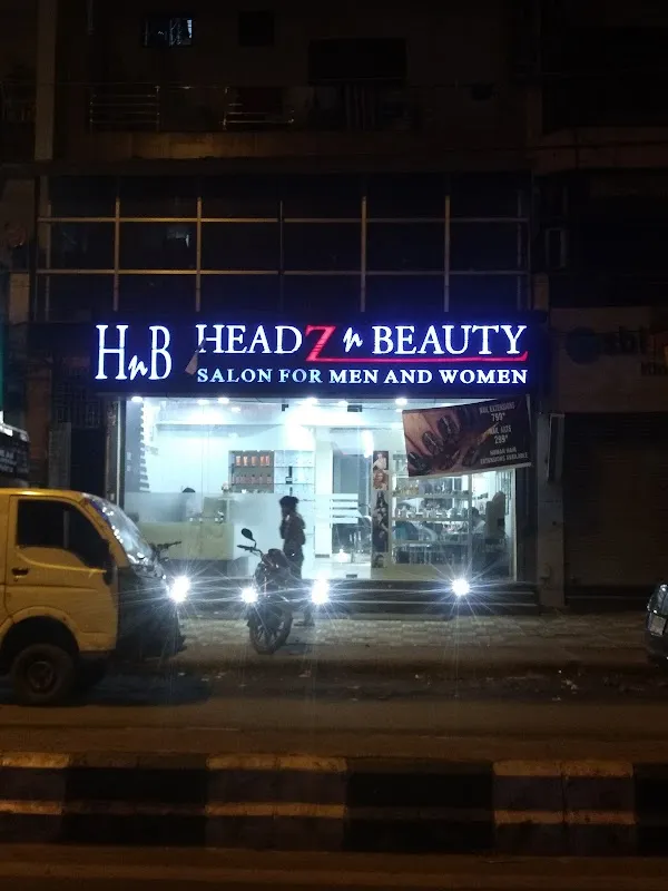 HeadznBeauty Unisex Salon Makeup & Academy