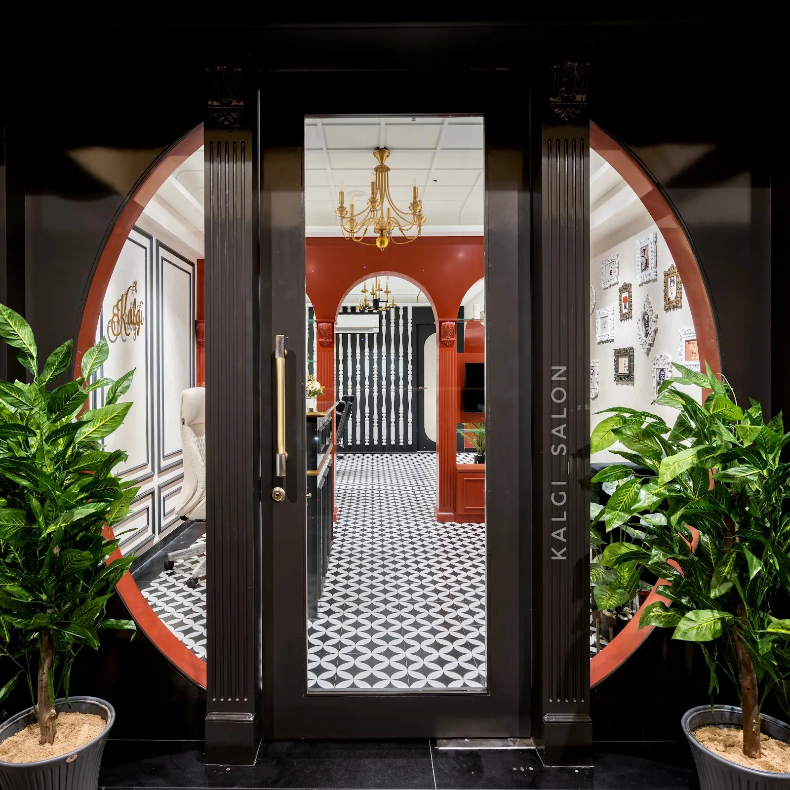 Kalgi Salon And Academy