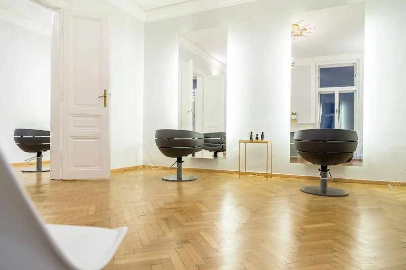 N°11 Hairsalon - Sonja Thoma