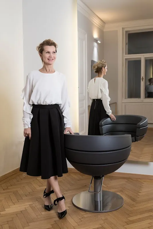 N°11 Hairsalon - Sonja Thoma