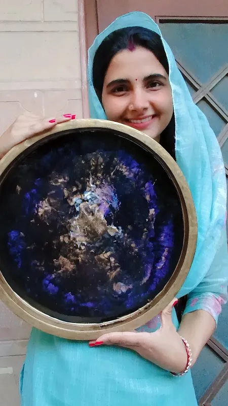 Solanki art classes