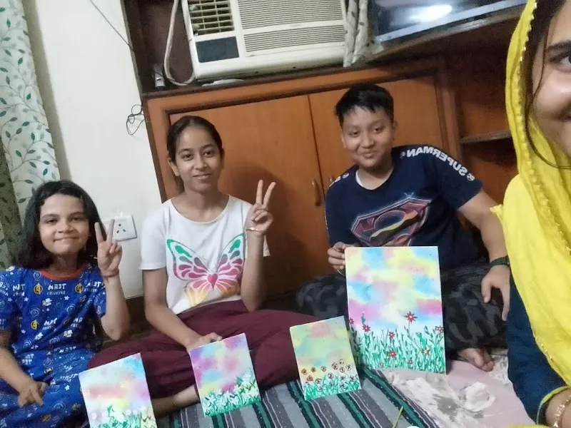 Solanki art classes