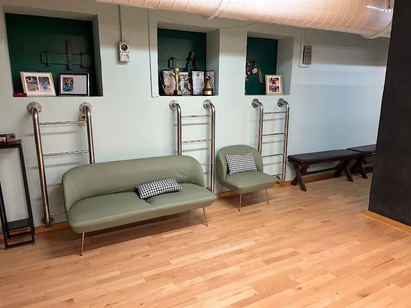 Melvyn Low Dance Studio