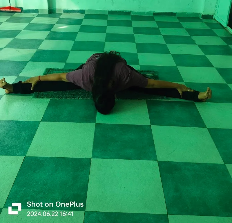 GLAMFIT YOGA CLASSES
