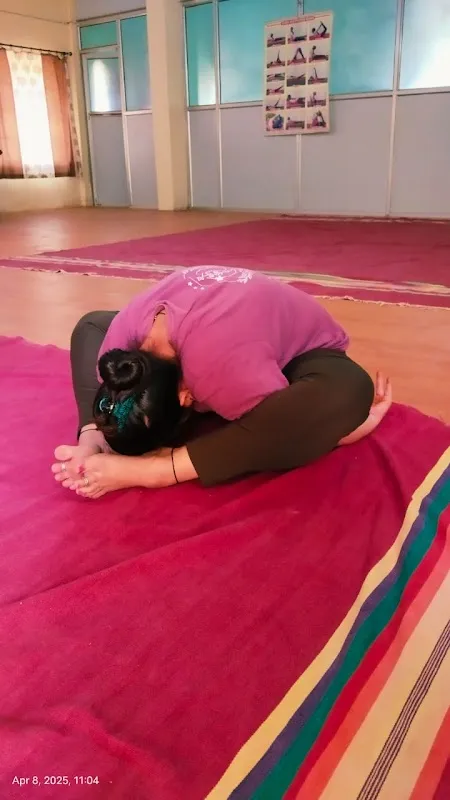 GLAMFIT YOGA CLASSES