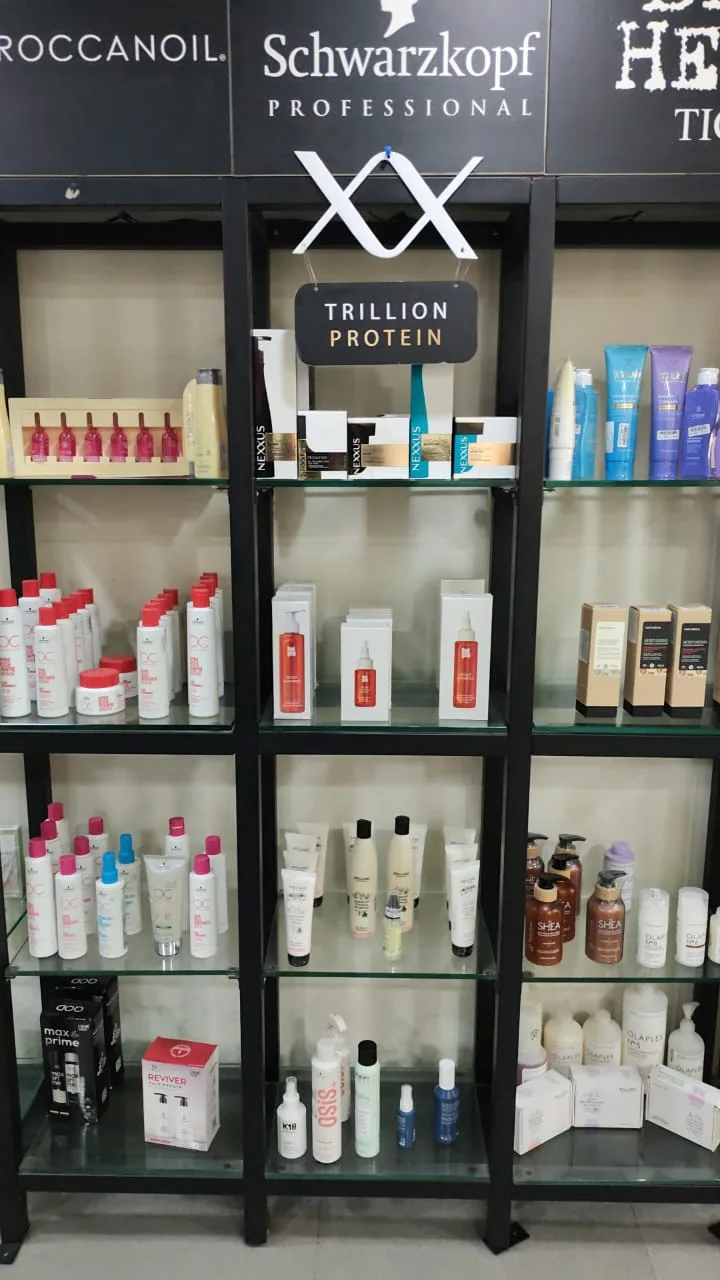 Lakme Salon in K R Puram,Bengaluru
