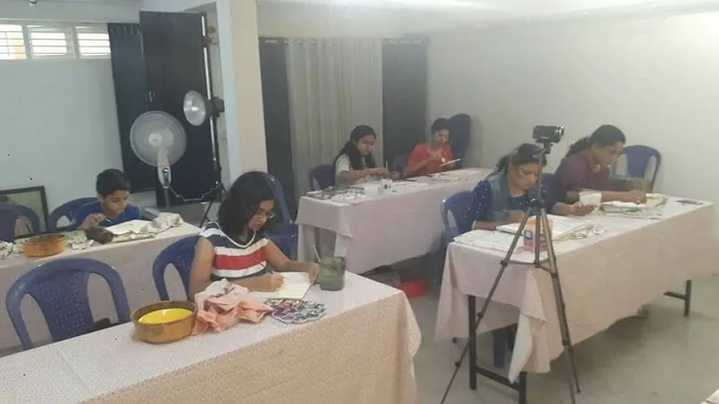 Shiny Colors Fine Art Classes