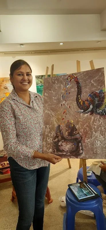 Shiny Colors Fine Art Classes