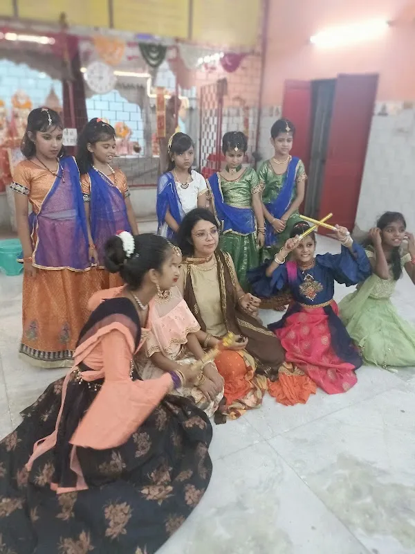 Aarti Dance Academy