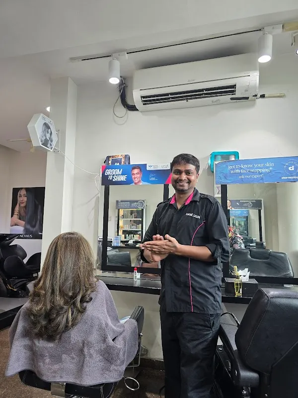 Lakme Salon For Him and Her in Brigde Gateway,Yeshwantpur,Bengaluru