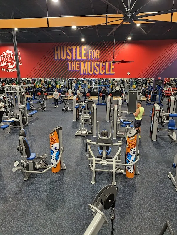 Crunch Fitness - Winter Springs