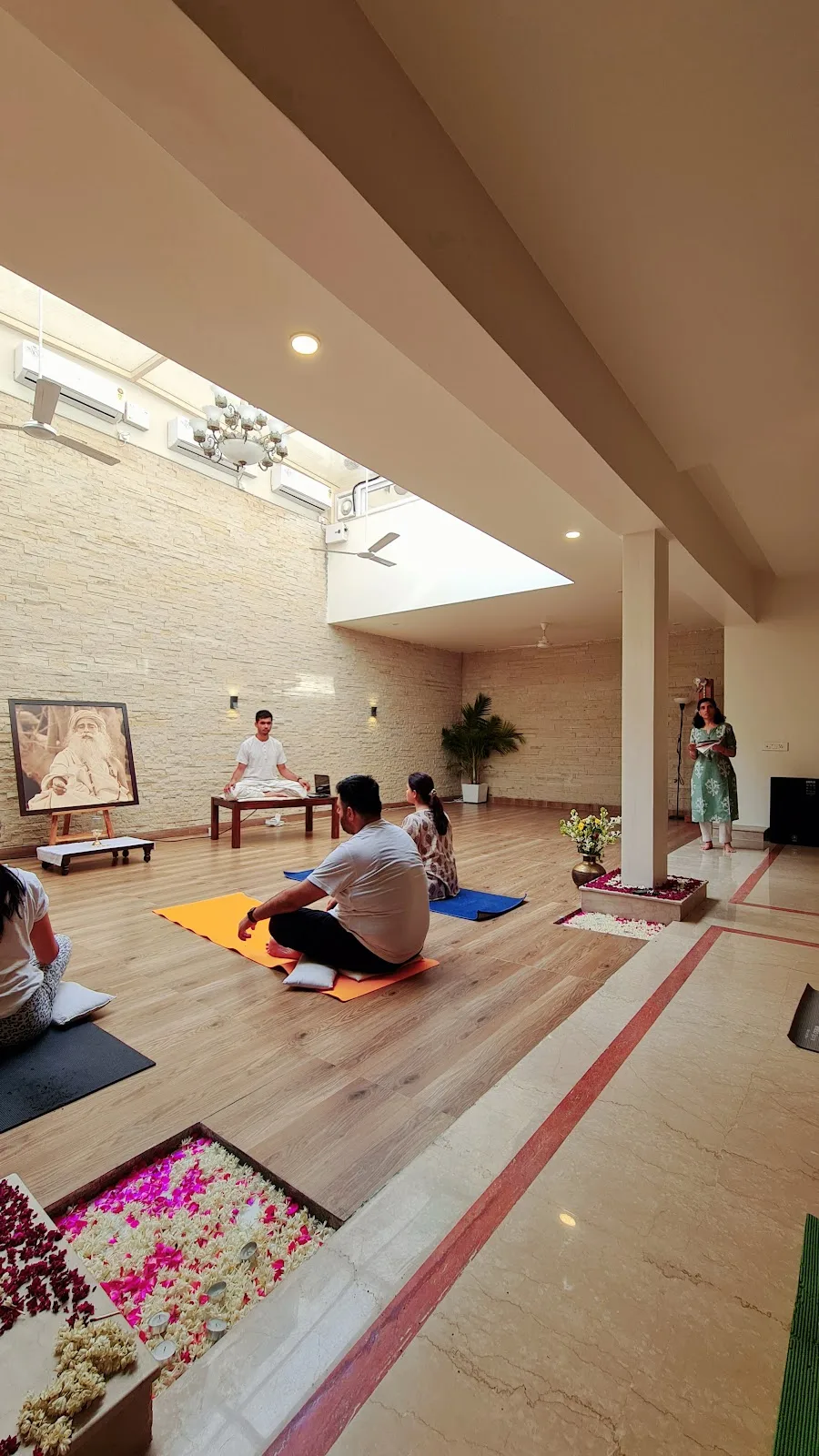 Sadhyog